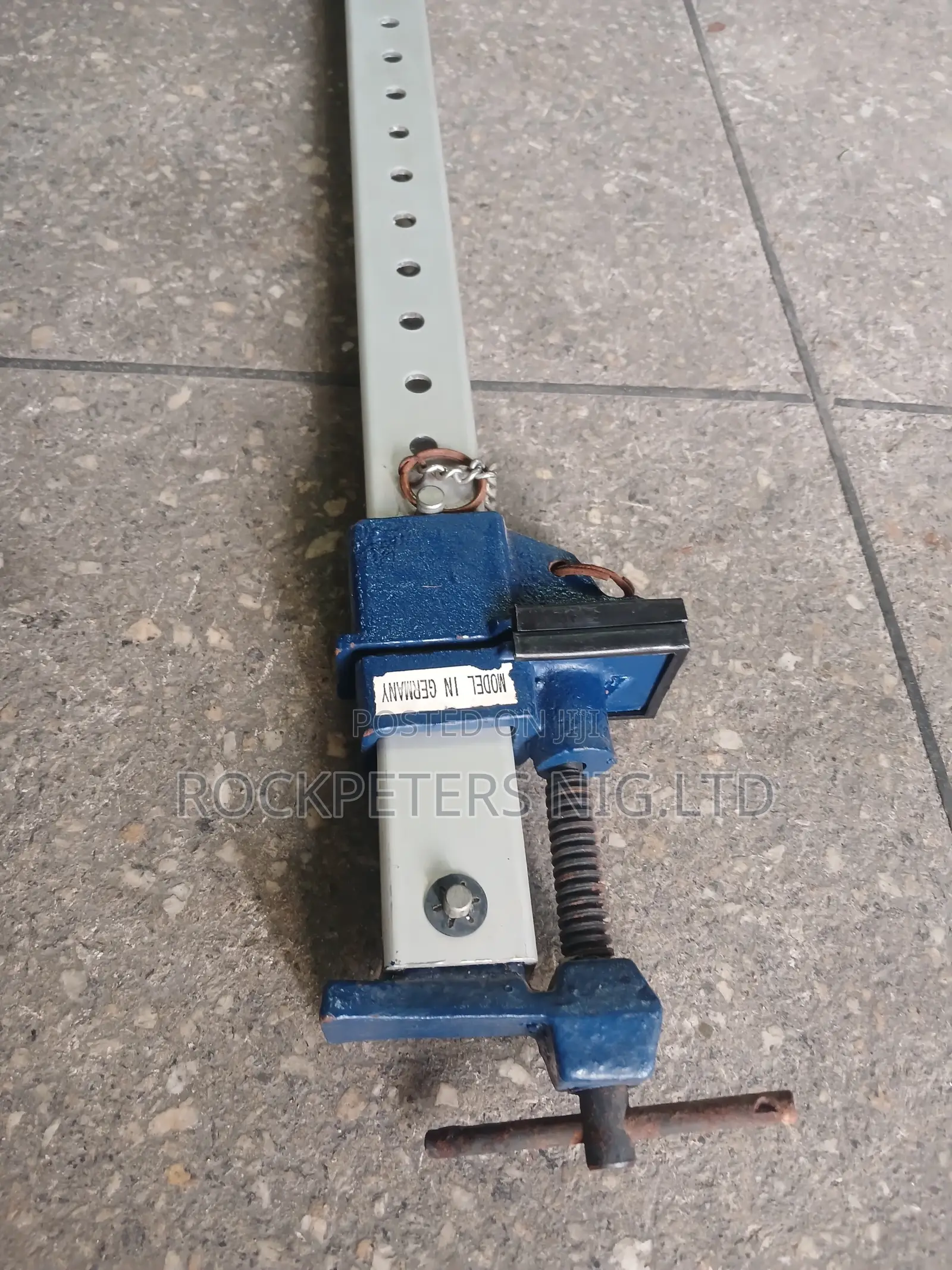 6ft Aluminium Sash Clamp