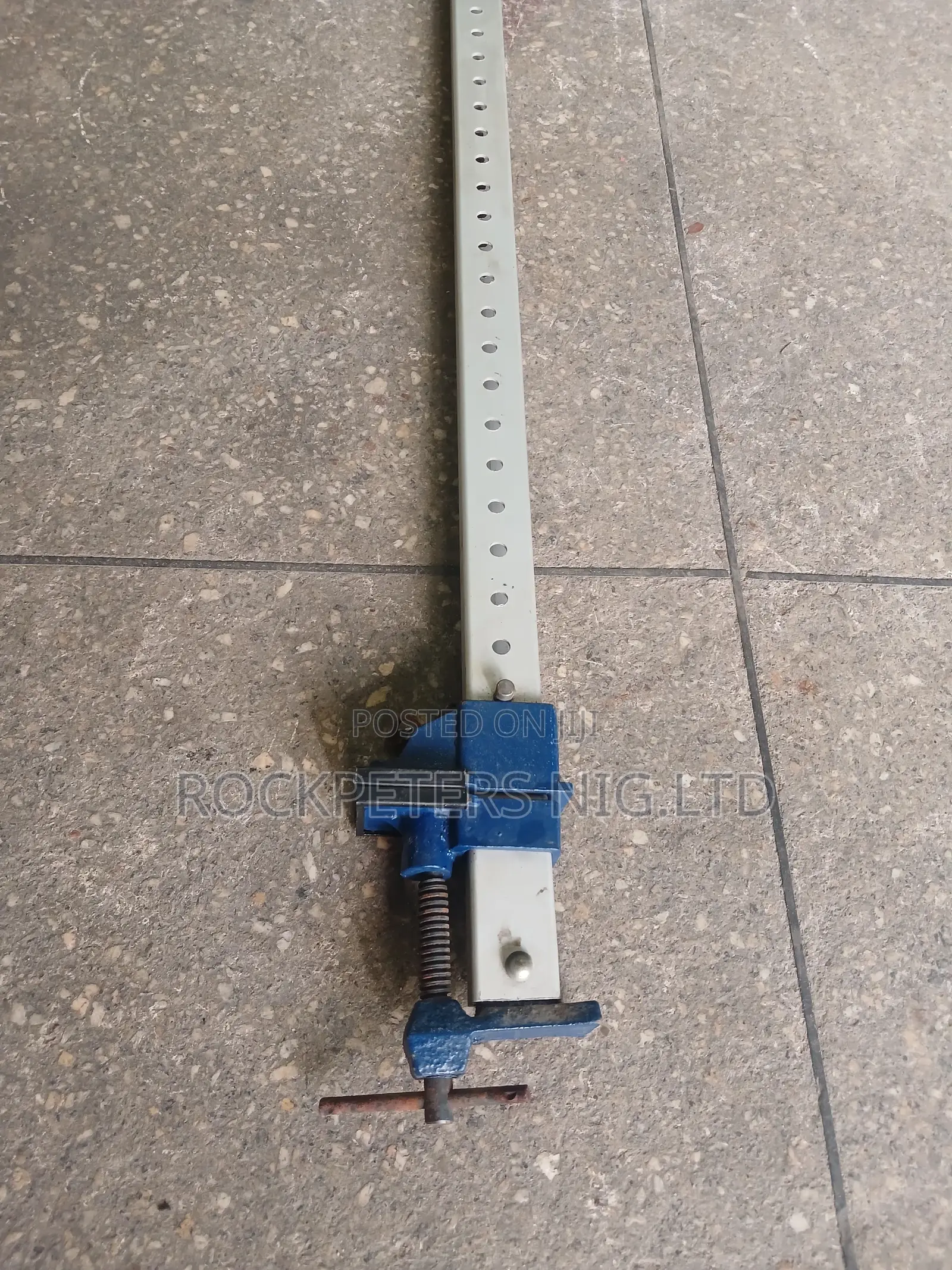 6ft Aluminium Sash Clamp