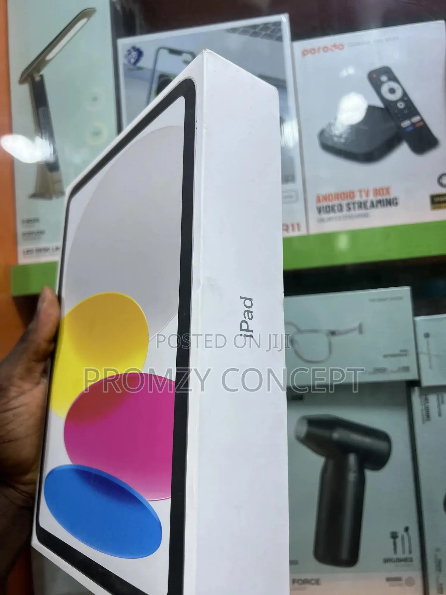 New Apple iPad Wi-Fi 128 GB Silver