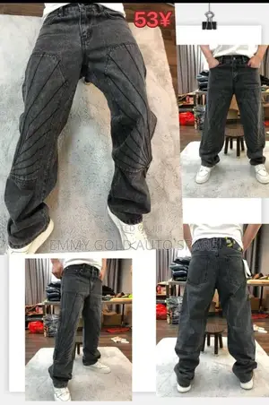 Baggy Jeans Available