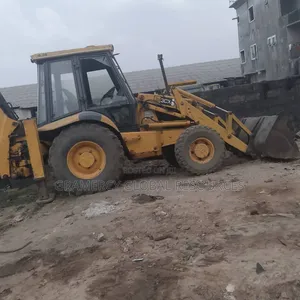 Powerful JCB Backhoe for Sale