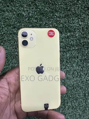 Apple iPhone 11 128 GB Yellow