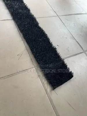 Black Carpet Grass 25mm