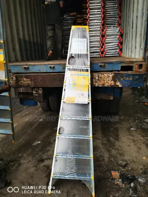 Heavy Duty 8 Step Ladder