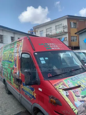 Reliable Van Hire In Lekki Phase 1