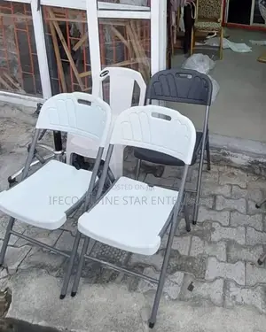 Foldable Plastic Chair