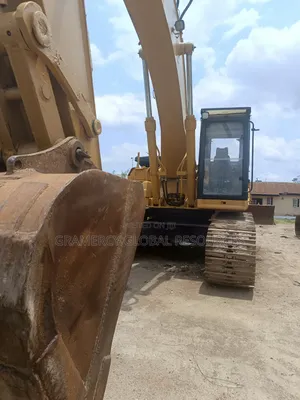 Foreign Used 330bl Caterpillar Excavator for Sale