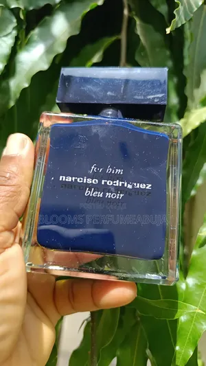 Narciso Bleu Noir