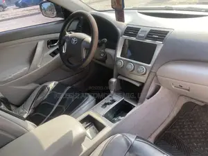 Toyota Camry LE 4dr Sedan (2.4L 4cyl 5A) 2008 Silver