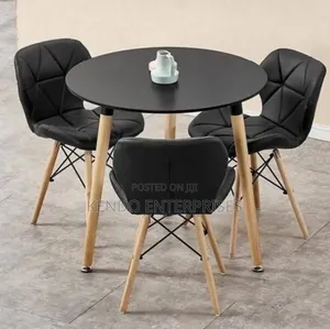 Restaurants Dining Table With 3 Chairs