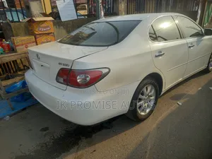 Lexus ES 2004 White