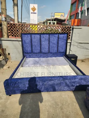 Luxury Padded 6by6 Bed.