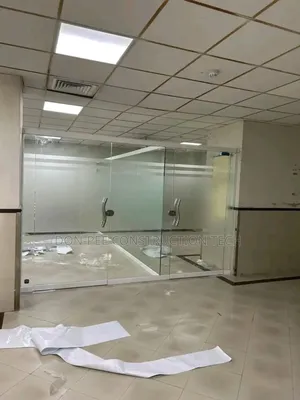 Office Partition Frameless