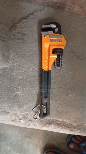 Pipe Wrench