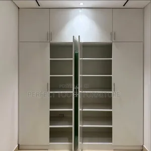 Family Size Wardrobe 