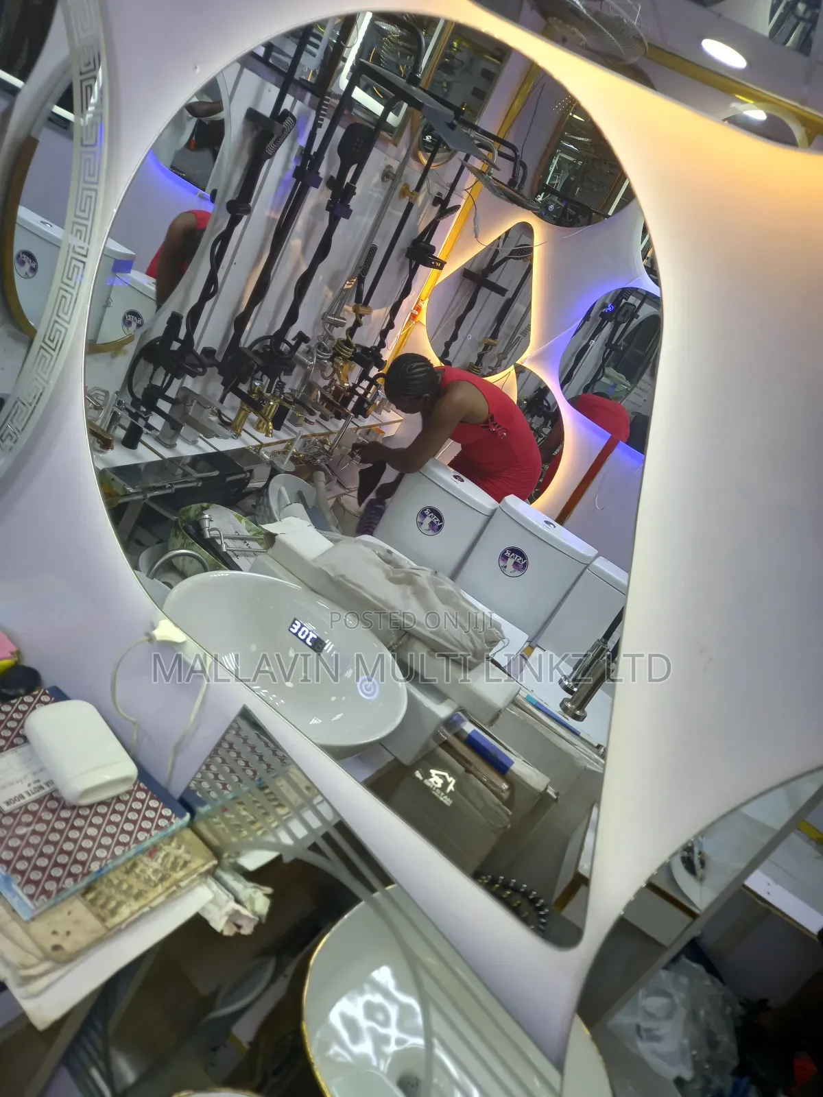 Led Mirrors With Time Display