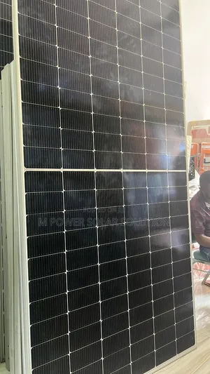 600w Jinko Halfcut Mono Solar Panels