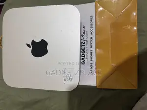 Desktop Computer Apple Mac Mini 8GB Intel Core I5 SSD 256GB