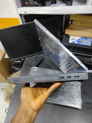 Laptop Dell Precision M6800 32GB Intel Core I7 HDD+SSD 1T