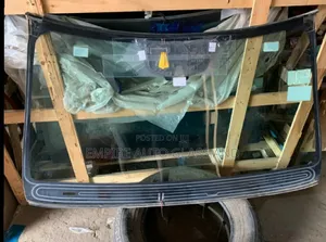 Front Windscreen Mercedes Benz S550 2010 Model Available Now