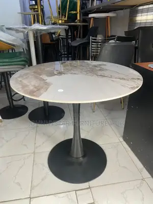 Round Marbel Restaurant Tables