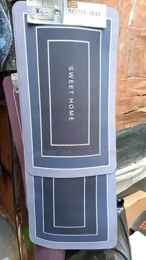 Stylish 'Sweet Home' Room Mat - Modern, Durable Home Decor