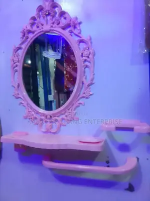 Stylish Pink Wall Mirror With Shelf Towel Rack
