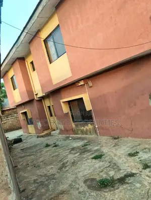 12bdrm Block of Flats in Ayilara Sharp Corner, Ibadan for sale