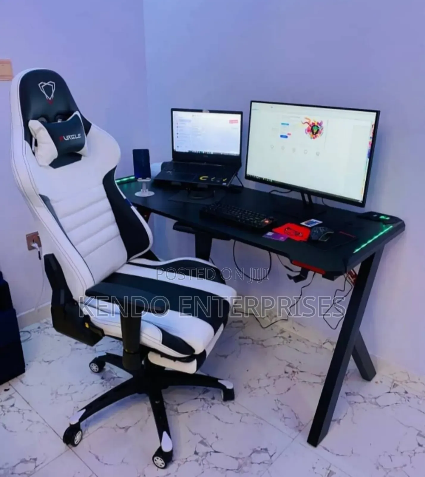 Quality Gaming Table and Chair