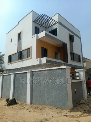 5bdrm Duplex in Utako for sale