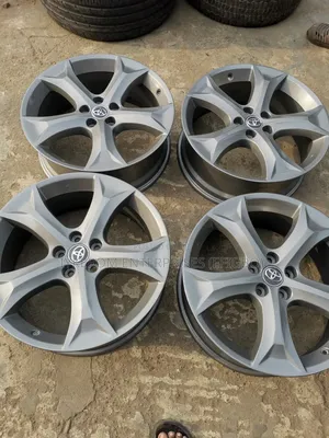 Toyota Venza Follow Come 20 Rim