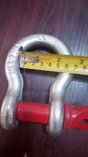 Heavy Duty American Tested Bowl Shackle 4 Half Tons