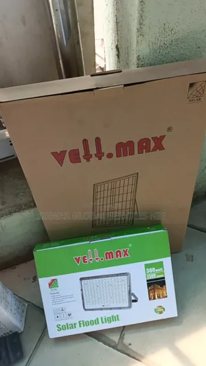 300w Solar Floodlight Vellmax