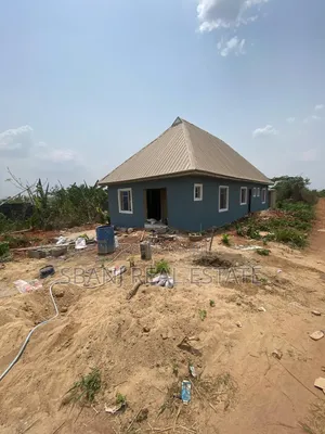 3bdrm Bungalow in Lion Power, Shimawa for sale