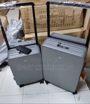 Set of 2 Leaves King Luggage Traveling Bag