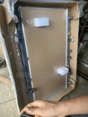 Radiator 2010-2014 Honda Crosstor V6