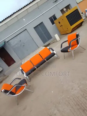 New Modern Luxurious 5 Seaters Leather Sofa Set