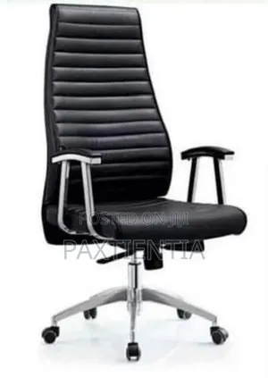 Executive Swivel Chair With Recliner