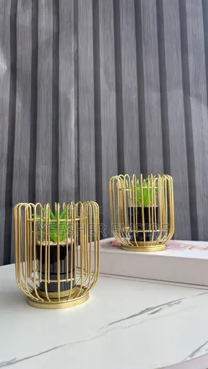 Cage Flower