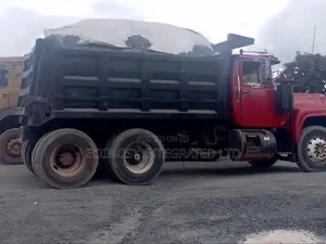 1 Inch Chippings and Granites