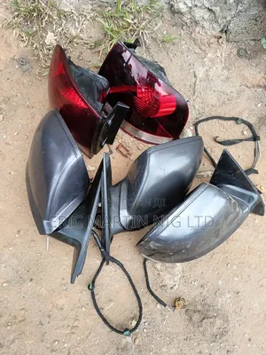 Set of Rear Light and Set of Side Mirrors 2012 Touareg Hy