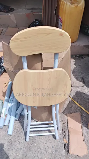 Original Quality Foldable Studio Chair
