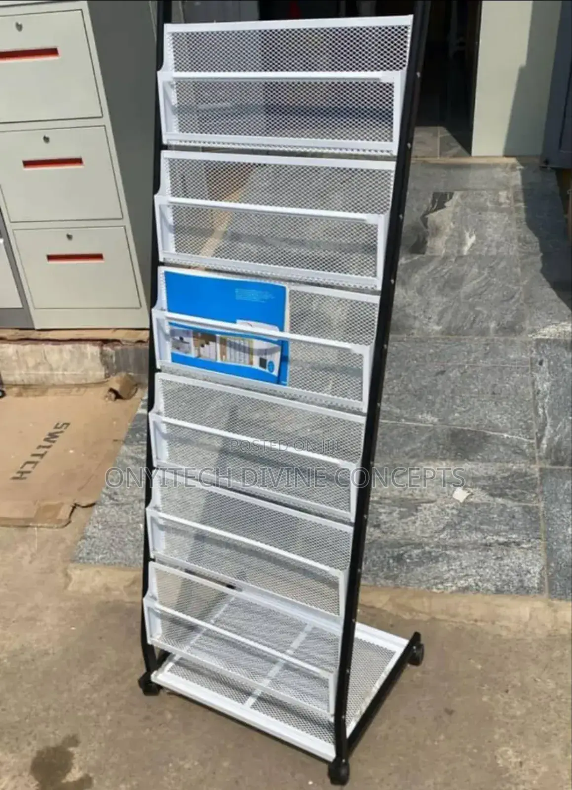Mobile Magazine Display Shelf