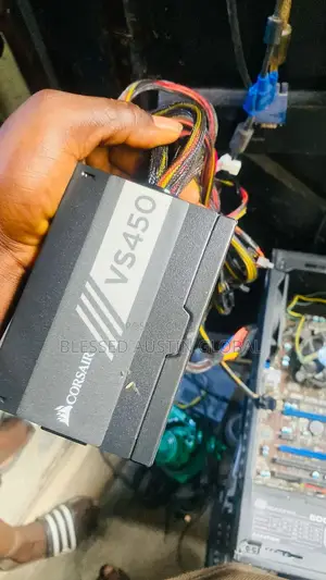 450 Watts Corsair Power Pack