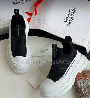 Alexander McQueen Sneakers