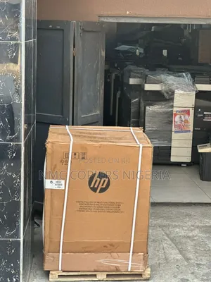 Hp Color Laserjet E77422