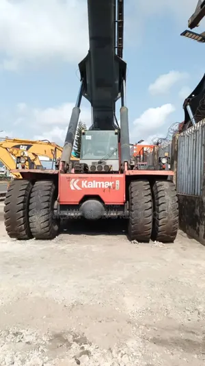 Foreign Used 45 Tons Kalmar Container Reach Stacker