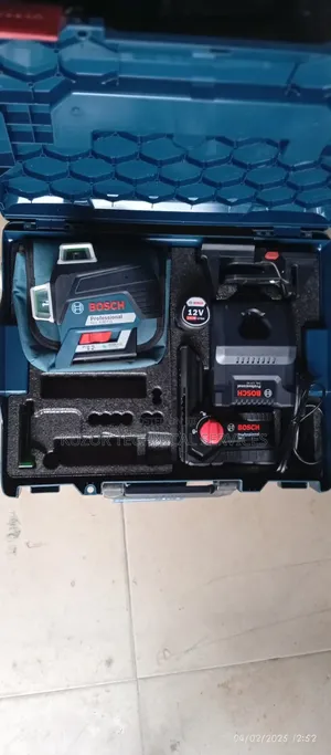 Bosch GLL 3-80 Cg Line Laser Measure