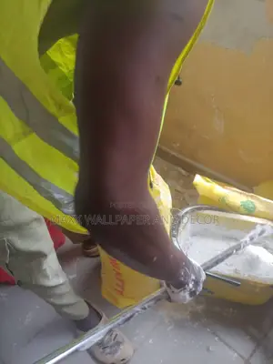 Mr. Putty. The Industry Standard for Screeding Plaster
