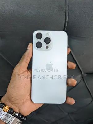 Apple iPhone 15 Pro Max 256 GB White